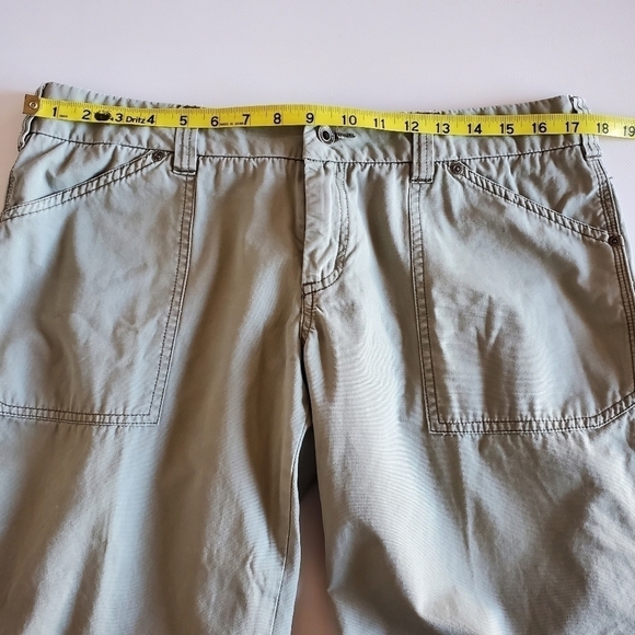 2102 * Roxy Capri Pants Olive Green Size Juniors 13 - Picture 6 of 9